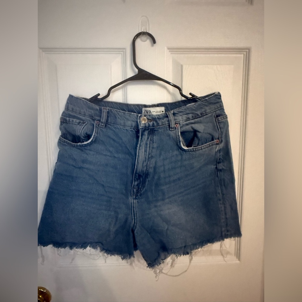 Zara 90s Bermuda Shorts
